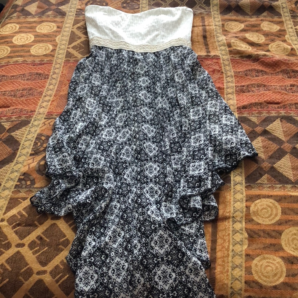 Strapless dress